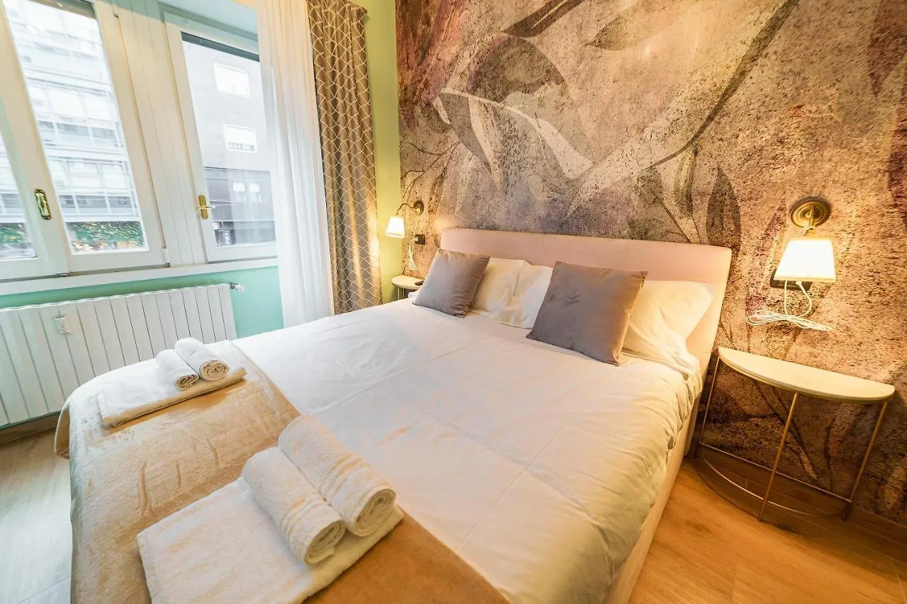 Guest house Romana Suites Milan Italy